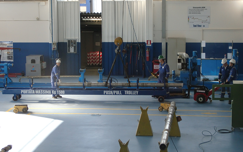 Power Pusher, with Steering Arm, moving drill pipe trolley for Schlumberger Oil Services