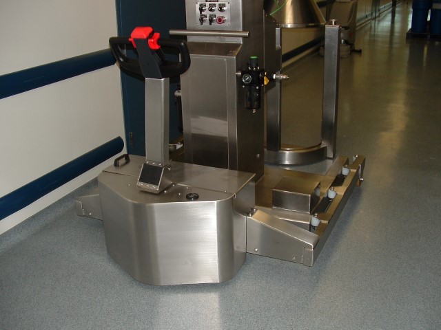 Stainless steel PowerTug for pharmaceutical equipment at Wyeth
