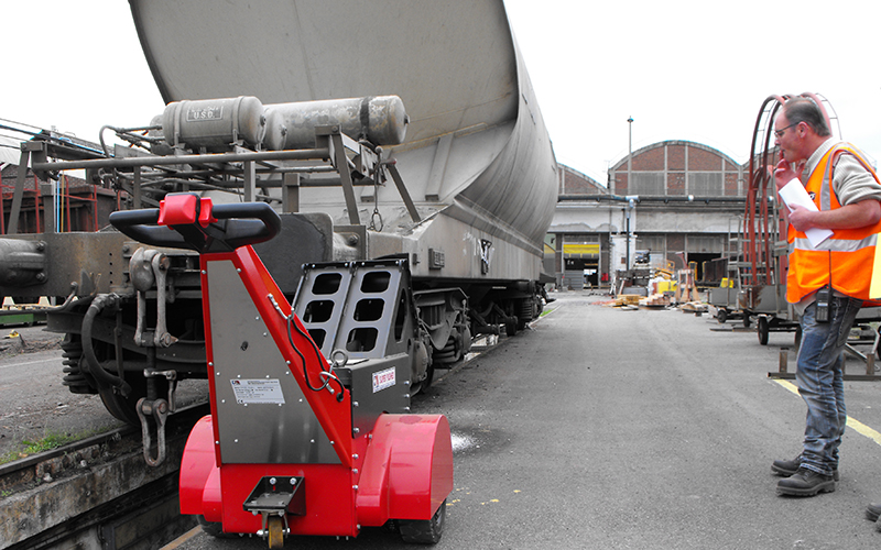 Super Power Pusher pushing 30,000Kg railway wagon for SNCF in France